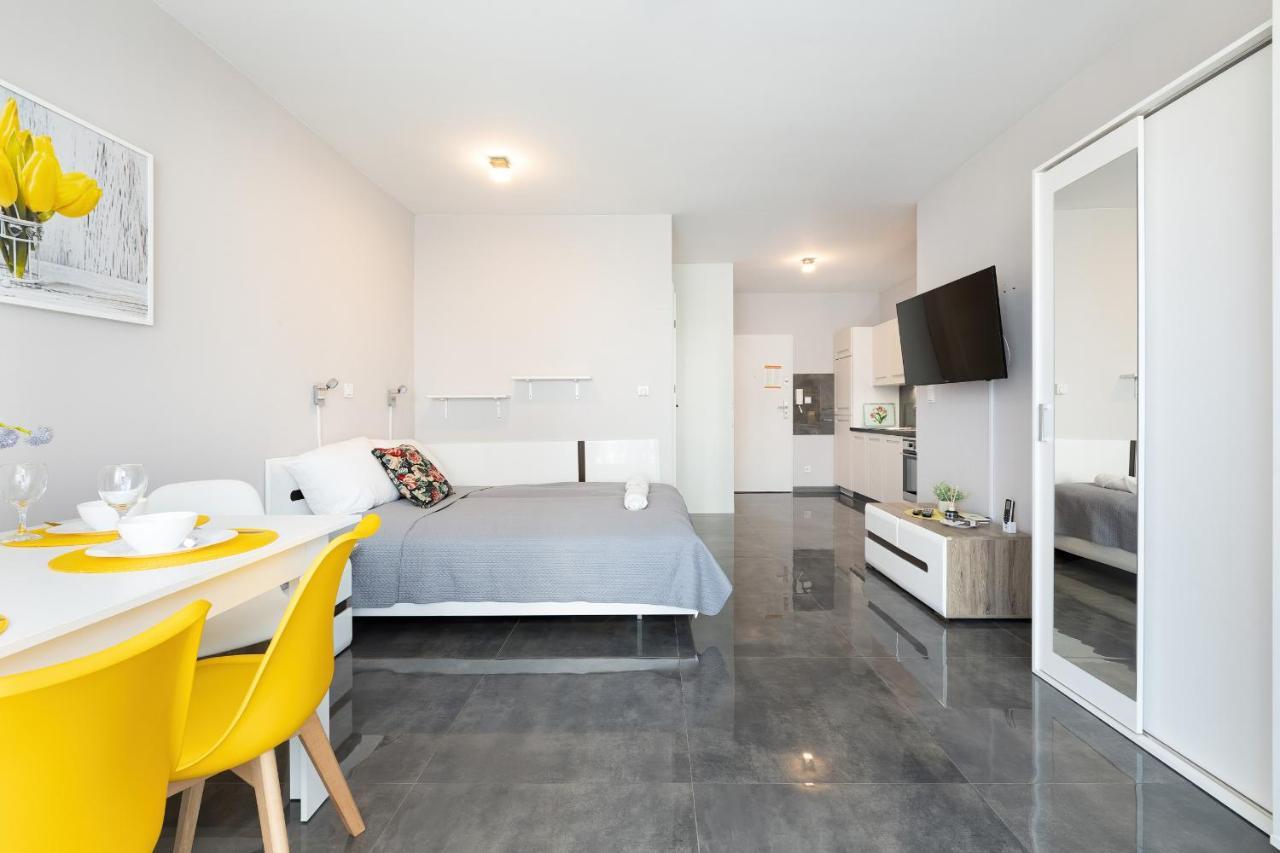 Apartamenty Paraiso By Noclegi Renters Lukecin Ngoại thất bức ảnh